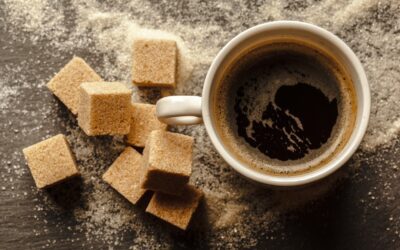 ¿Usas edulcorantes en tu café? Mira lo que dice la OMS